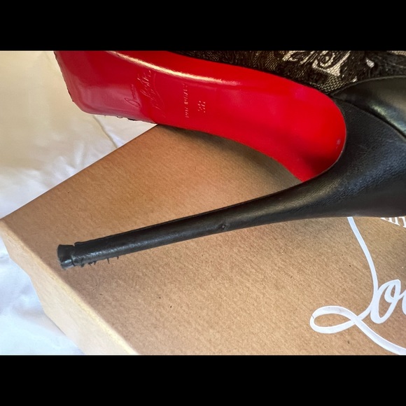 AUTHENTIC CHRISTIAN LOUBOUTIN!! - Picture 4 of 7